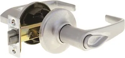 Kwikset Kingston Entry Lever Satin Chrome