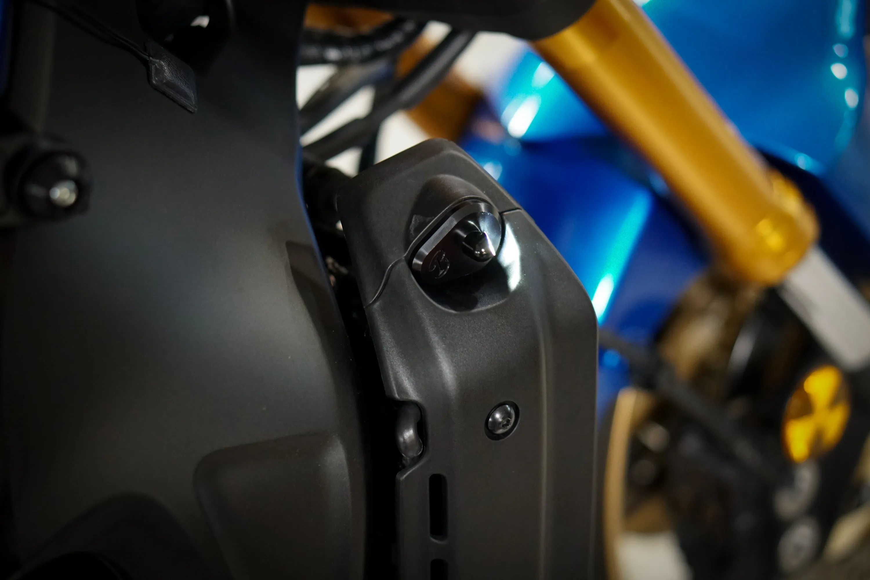 Yamaha XSR900 Front Machined Turn Signal Plate Adapter Kits 2022 