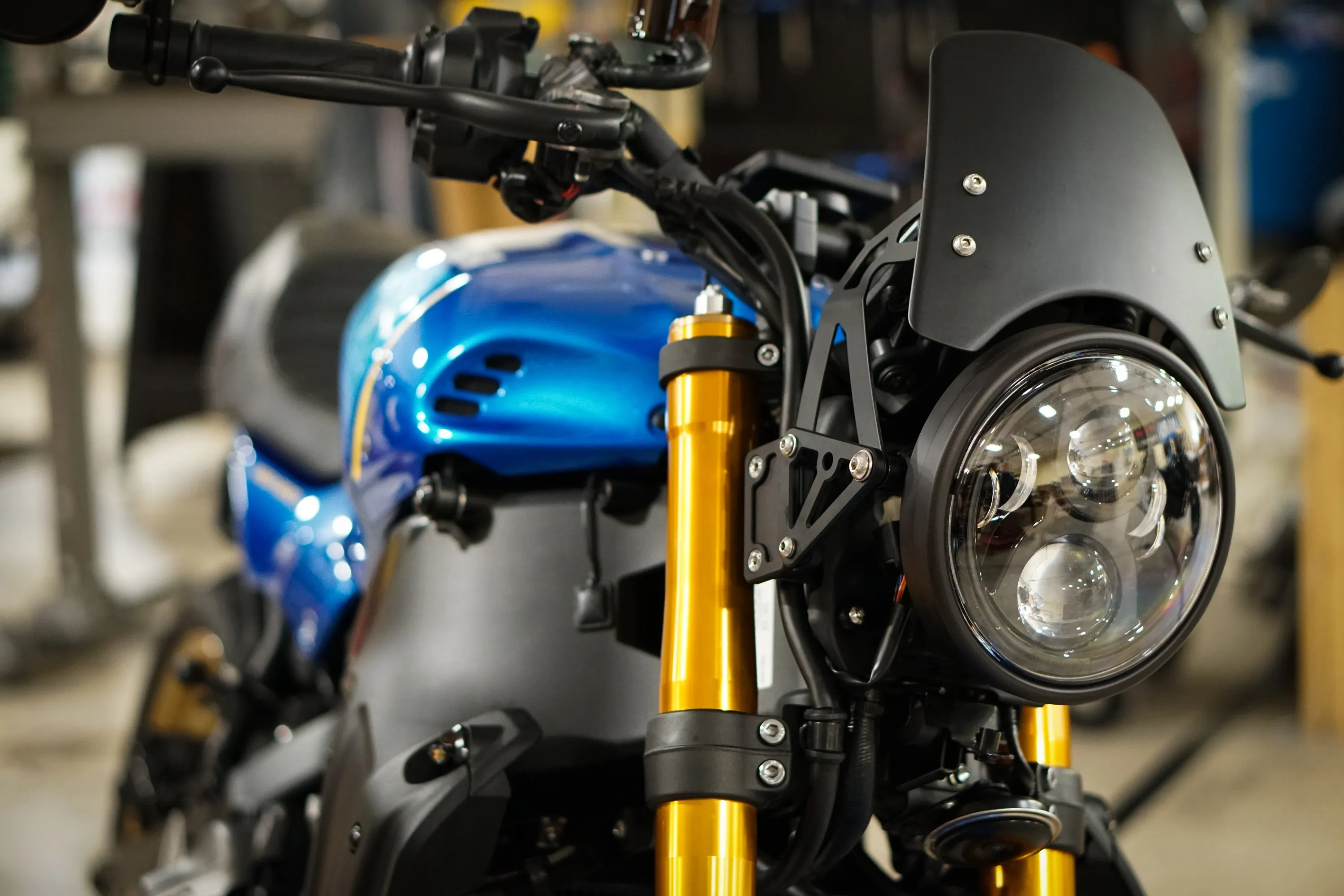 Yamaha XSR900 Front Machined Turn Signal Plate Adapter Kits 2022 